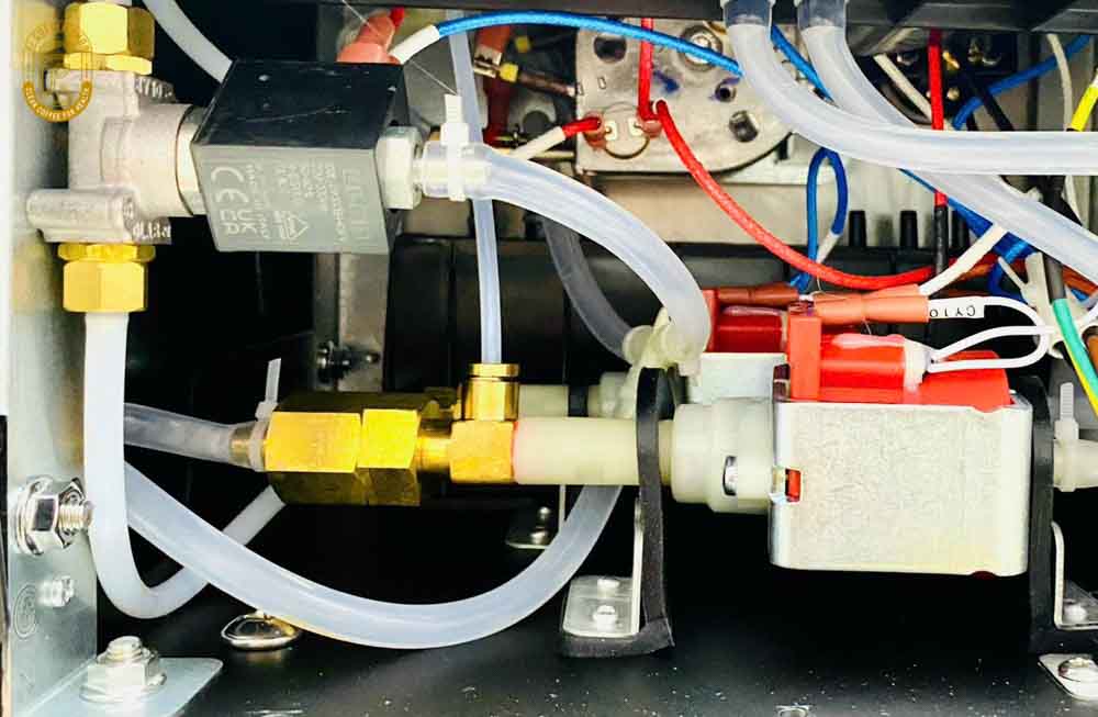 Máy Pha Cà Phê Corrima CRM 3200B IMG 3227